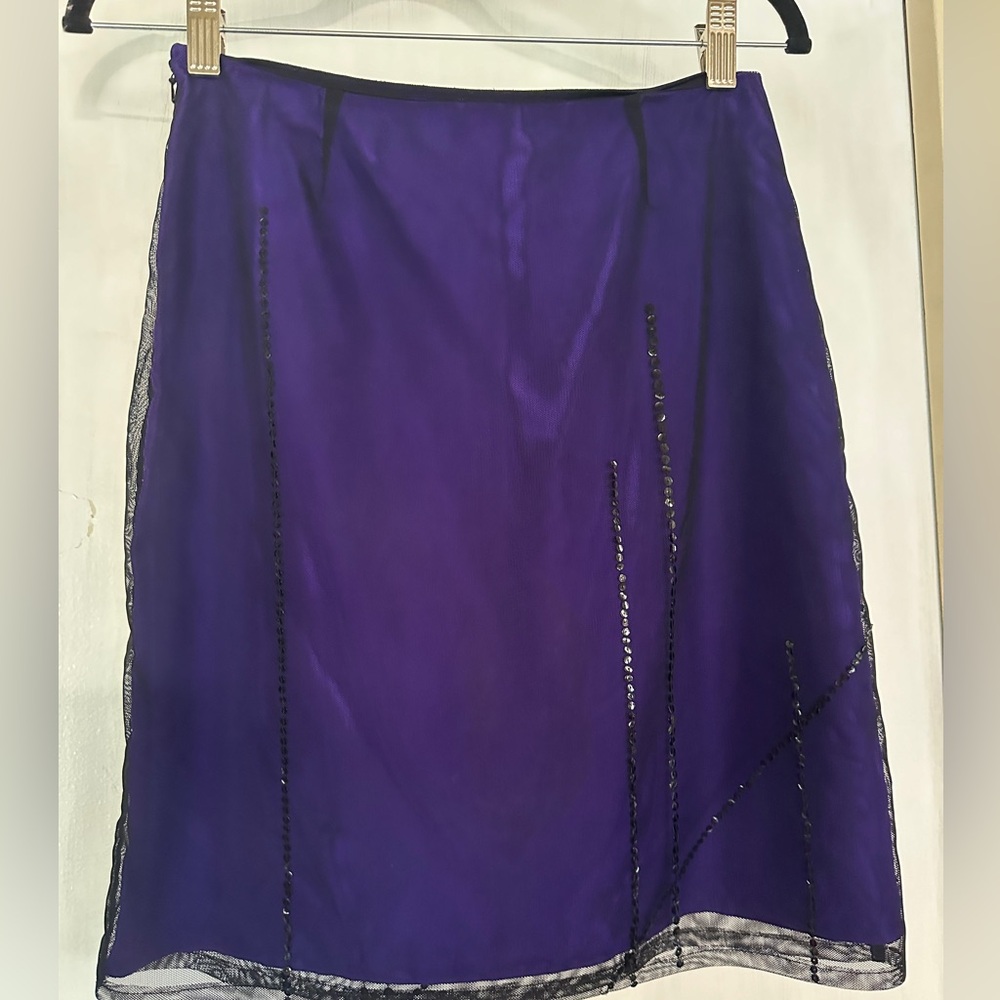 DKNY Beautiful Silk Embroidered Skirt